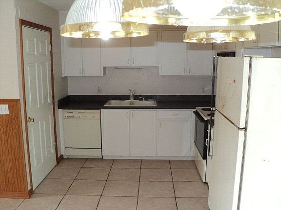 4th image of 110 Ramblewood Dr