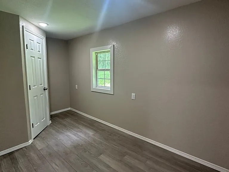 1609 Alma Blvd — Photo 10