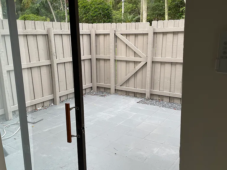 9441 Palm Cir S #9441 — Photo 9