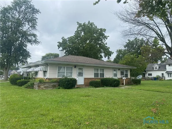 4676 S Detroit Ave, Toledo, OH 43614