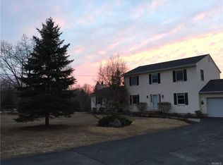 57 Sleight Plass Rd, Poughkeepsie, NY 12603