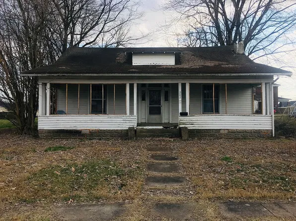 207 Thedford St, Fulton, KY 42041