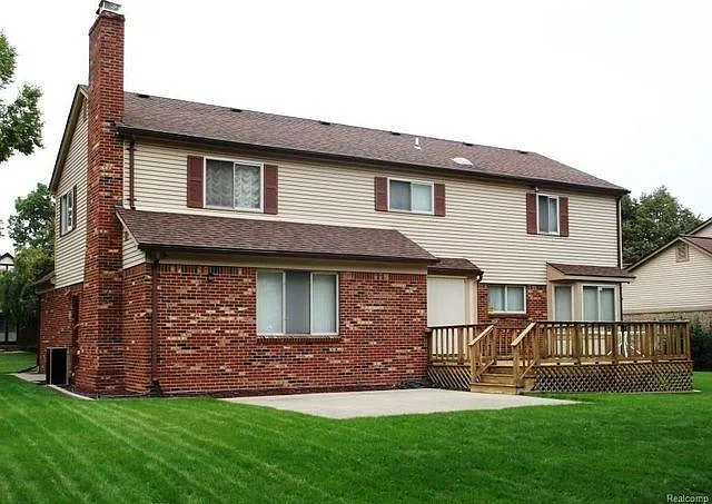 720 Shelley Dr — Photo 9