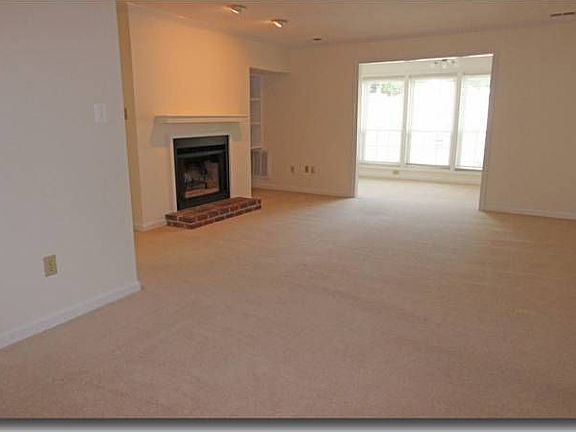 Dining Room to Fireplace