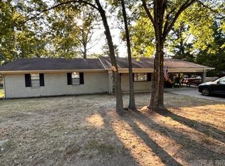 309 N Maple St, Dewitt, AR 72042