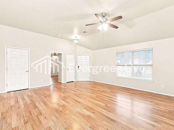 3rd image of 12220 Norway Ct
