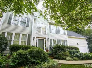114 Woodleaf Dr, Chapel Hill, NC 27516