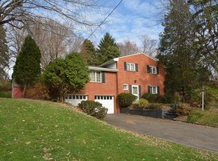 2437 Trotter Dr, Allison Park, PA