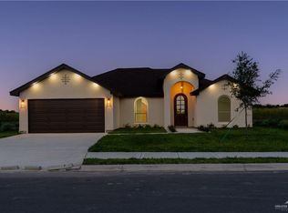 1022 Broken Arrow Dr, Alamo, TX 78516