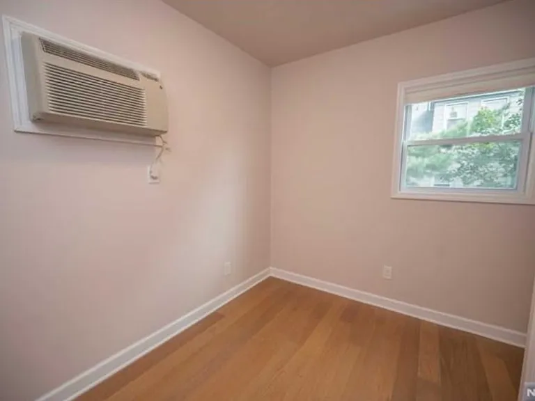 310 Union St — Photo 19