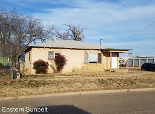 621 S Avenue D, Portales, NM 88130