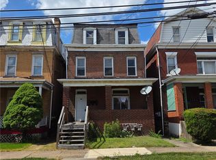 368 2nd St, Pitcairn, PA 15140