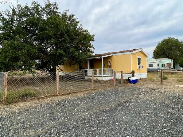 100 Kristen Dr, Irrigon, OR 97844