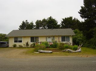 125 Pacific Blvd NW, Ocean Shores, WA 98569