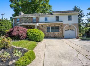 921 Ashbourne Rd, Cheltenham, PA 19012