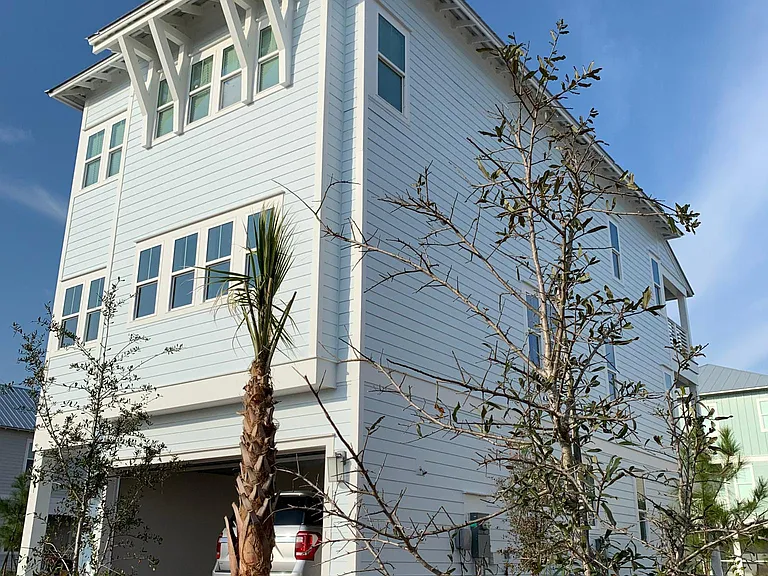 11 E Crabbing Hole Ln — Photo 6