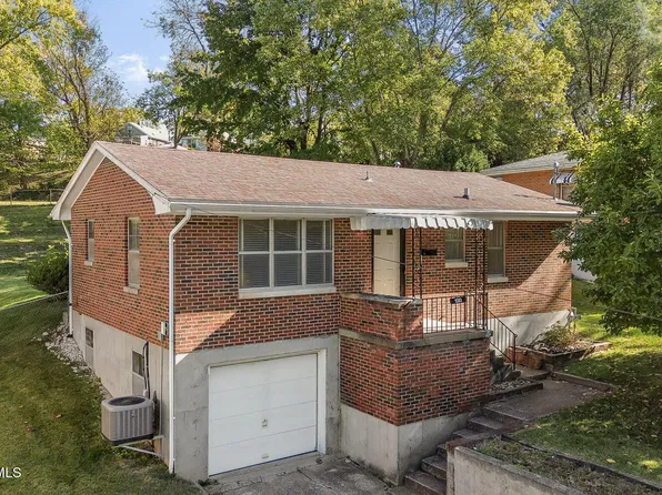 1203 E Capitol Ave, Jefferson City, MO 65101