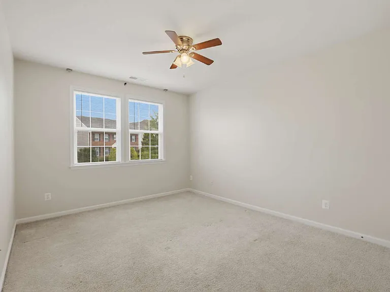 20920 Ashburn Heights Dr — Photo 28