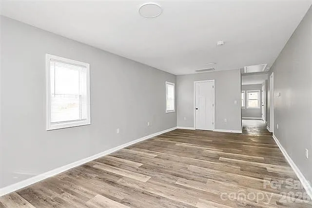 55 Dunn St — Photo 4
