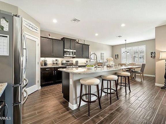 4th image of 30199 W FAIRMOUNT Avenue