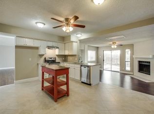 2725 Pilgrim Pl, Bedford, TX 76021