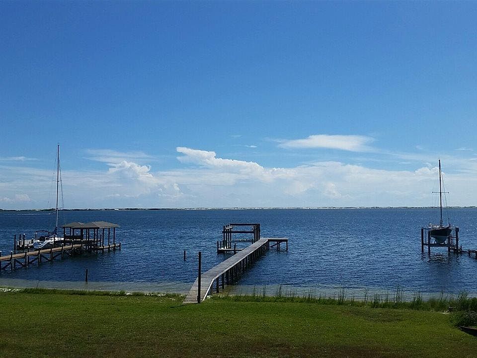 1st image of 10909 Seaglades Dr