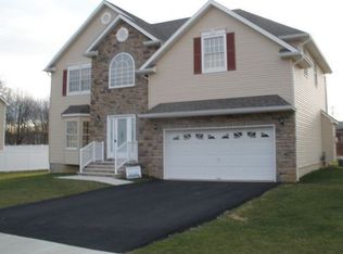 15 Capital Ct, South River, NJ 08882