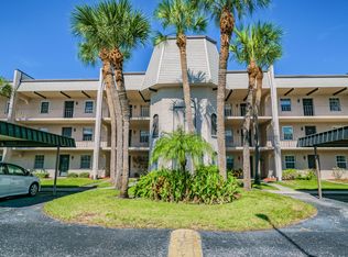 8693 Bardmoor Blvd APT 103B, Seminole, FL 33777