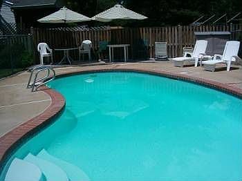 2nd image of 13707 Greenwood Dr