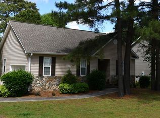 230 Blakedale Cir, Greenwood, SC 29649