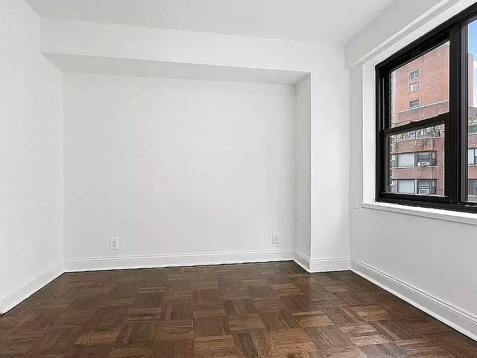2nd image of 401 E 88th St APT 13C
