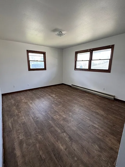 Building Photo - 4456 Carthage Dr #7