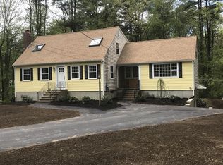 3 Jefferson Dr, South Walpole, MA 02071
