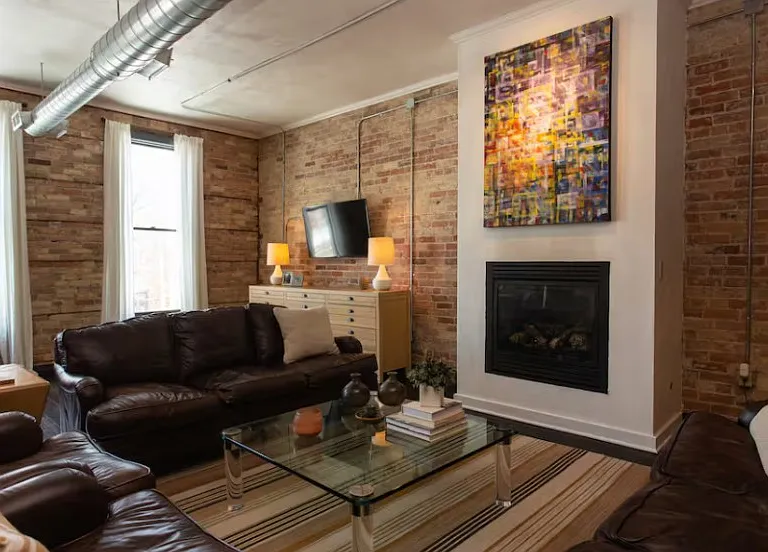 827 1/2 S Franklin St #1 — Photo 24