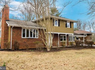 22 Cascade Rd, Arnold, MD 21012