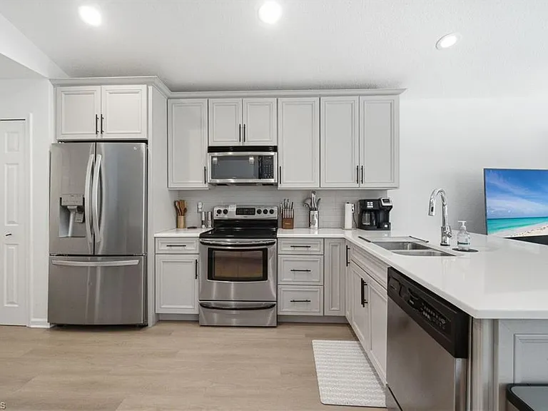 6988 Burnt Sienna Cir — Photo 20