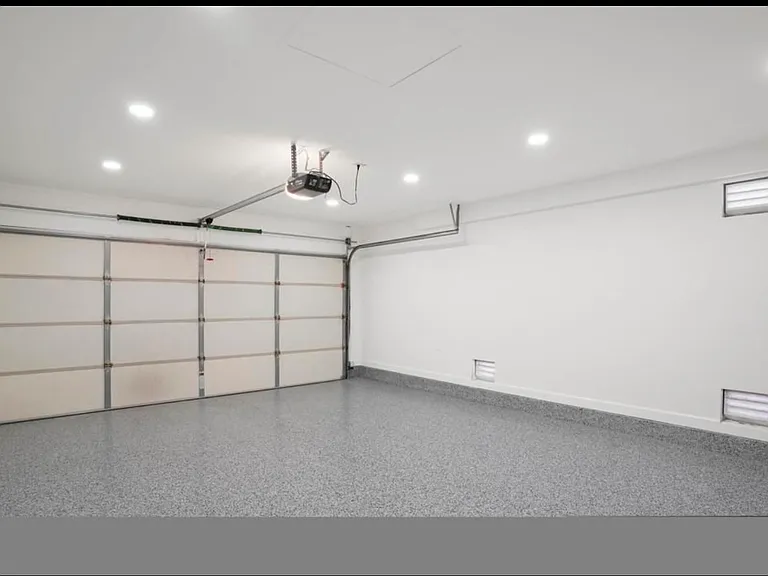 10385 Cheviot Ct — Photo 11