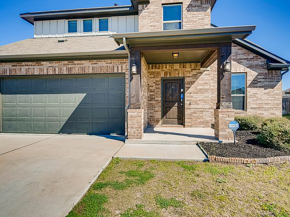 3rd image of 195 Painted Desert Ln