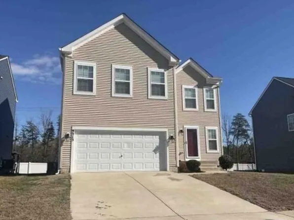 9513 Hillcrest Dr, Fredericksburg, VA 22407
