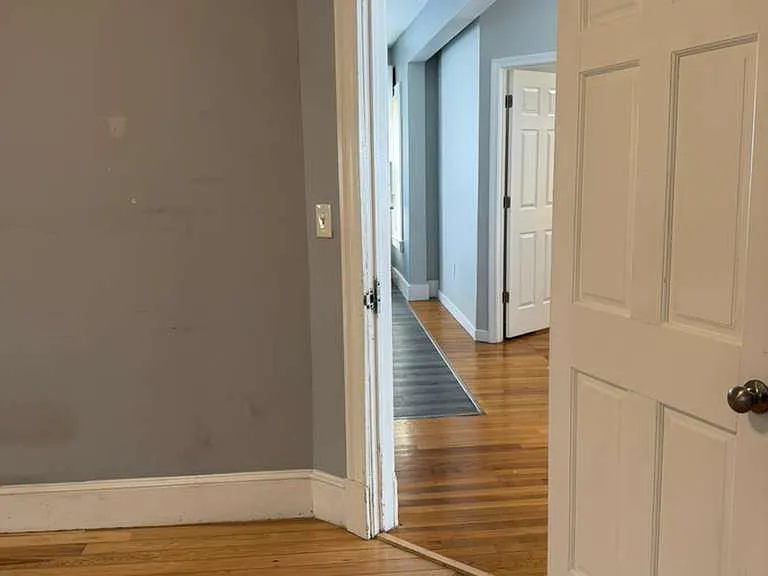 Waverly St — Photo 20