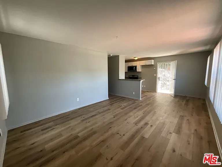 214 S Ramona St — Photo 3