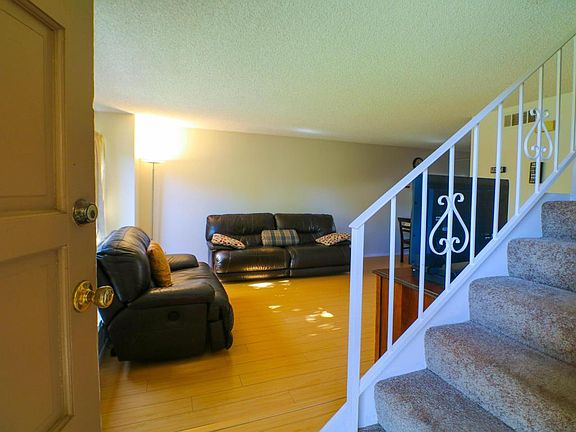 5th image of 1533 Raccoon Ct