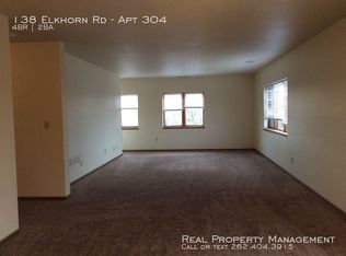 138 Elkhorn Rd APT 304, Eagle, WI 53119