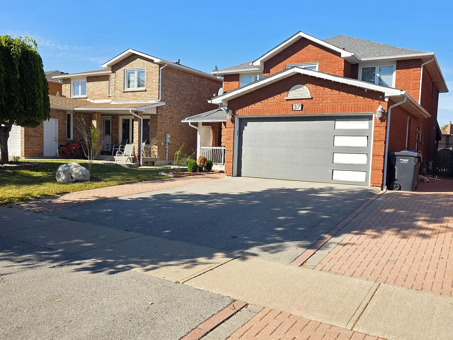 4 bed, $3,300 — Photo 2