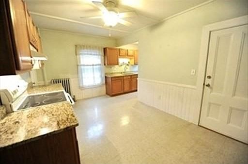 4th image of 7 Howard Ave #1