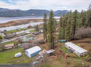 136 Delphi Ln, Saint Maries, ID 83861