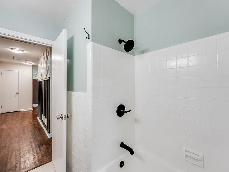 244 Mathews Cir SE — Photo 16