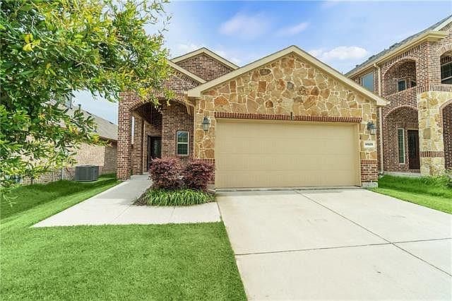 1st image of 9929 Cottontail Ln