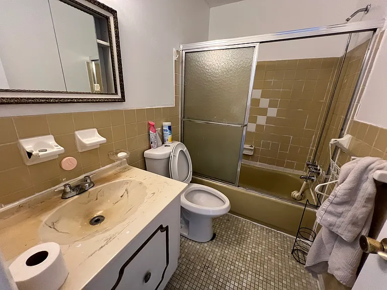 89XX Alton St #1 — Photo 8