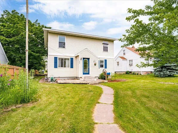 11 N 65th Ave W, Duluth, MN 55807